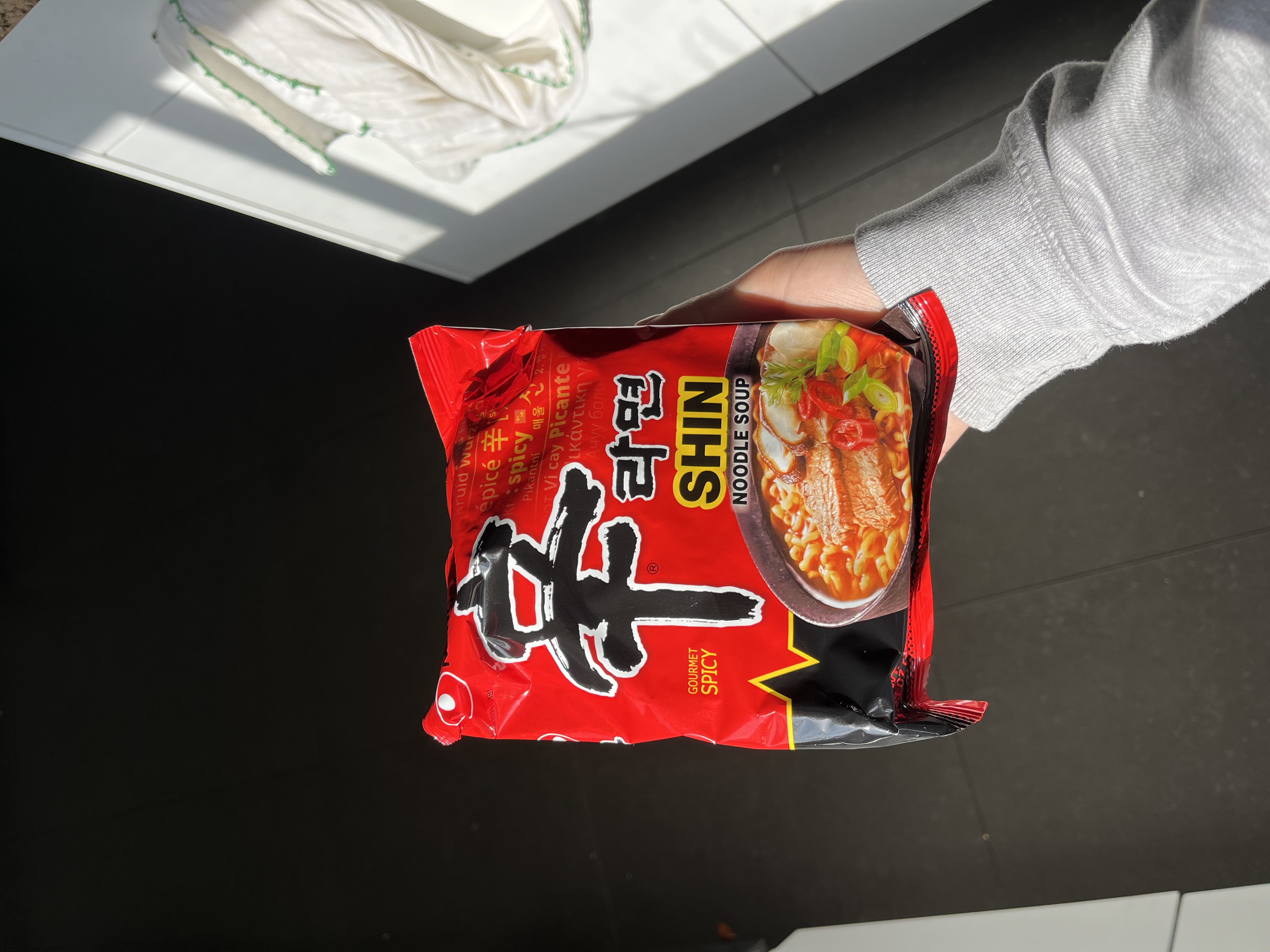 Shin Ramen 9 April 2023